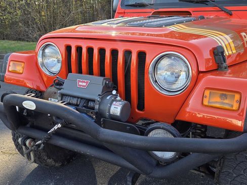 Used 2003 Jeep Wrangler Rubicon AWD/4WD image 15