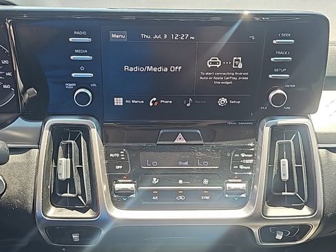 Used 2021 Kia Sorento S image 20