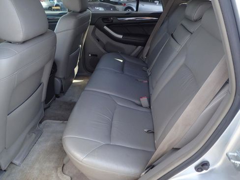 Used 2005 Toyota 4Runner Limited AWD/4WD image 11