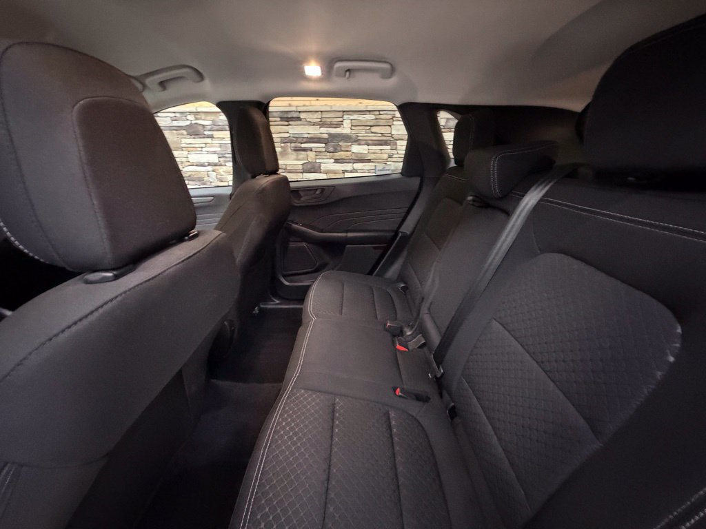 Used 2023 Ford Escape Active AWD/4WD image 28
