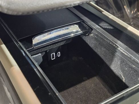 Used 2022 Lincoln Corsair Reserve w/ Equipment Group 201A image 34