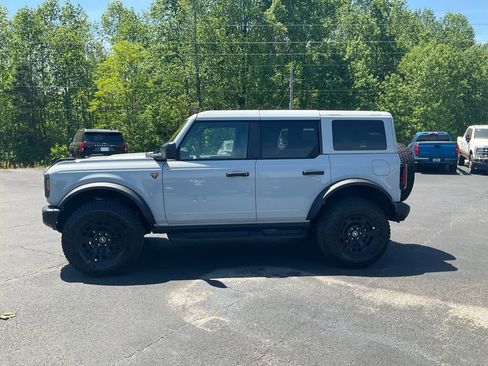 New 2026 Ford Bronco Badlands AWD/4WD image 8