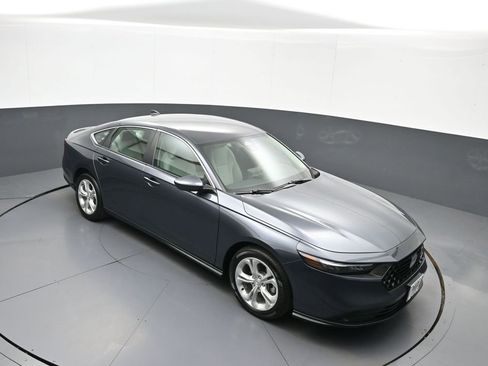Certified 2023 Honda Accord LX image 35