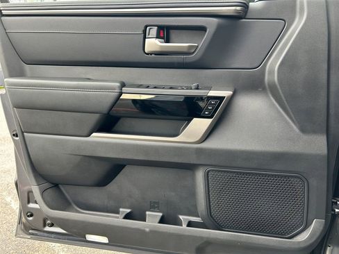 Used 2024 Toyota Tundra Limited image 22