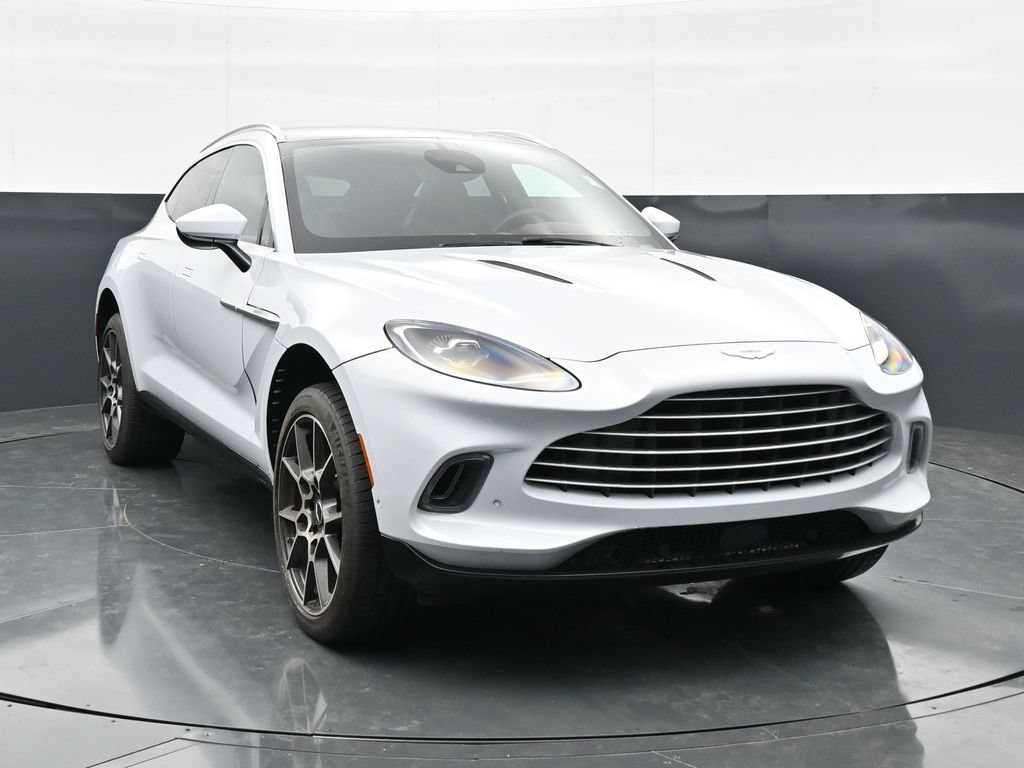Used 2021 Aston Martin DBX AWD/4WD image 2