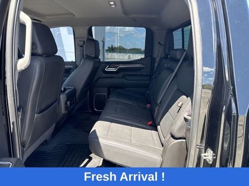 Used 2024 Chevrolet Silverado 1500 RST w/ Convenience Package II RWD image 3