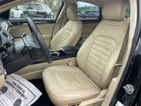 Used 2013 Ford Fusion SE FWD image 11