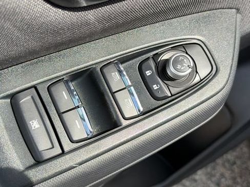 Certified 2025 Subaru Forester Premium AWD/4WD image 21