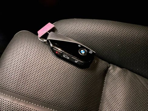 Certified 2025 BMW 740i 740i image 13