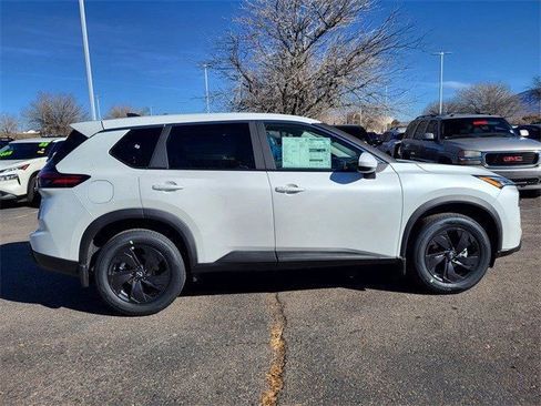 New 2026 Nissan Rogue SV AWD/4WD image 2