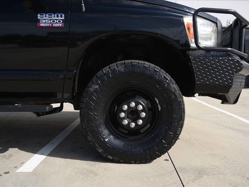 Used 2008 Dodge Ram 3500 Truck SXT image 10