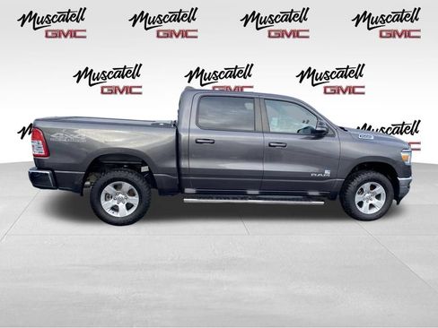 Used 2022 RAM 1500 Big Horn AWD/4WD image 9