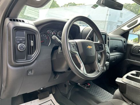 Used 2022 Chevrolet Silverado 1500 Custom w/ LPO, Dark Essentials Package image 8
