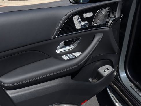 New 2025 Mercedes-Benz GLS 63 AMG 4MATIC image 29