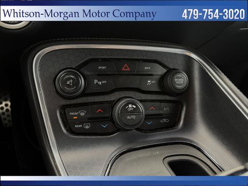 Used 2015 Dodge Challenger SXT Plus image 32