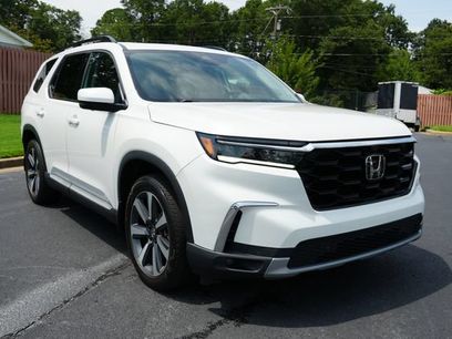 Used 2025 Honda Pilot Elite