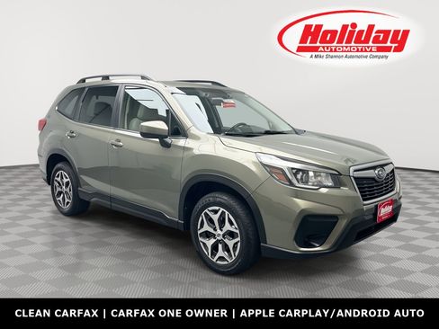 Used 2020 Subaru Forester Premium image 1