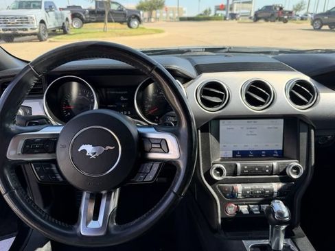 Used 2020 Ford Mustang Premium RWD image 13