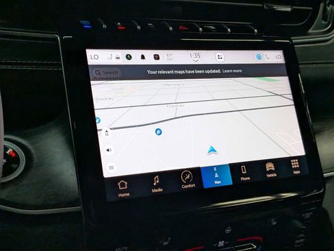 Used 2024 Jeep Grand Cherokee Limited 4xe image 32