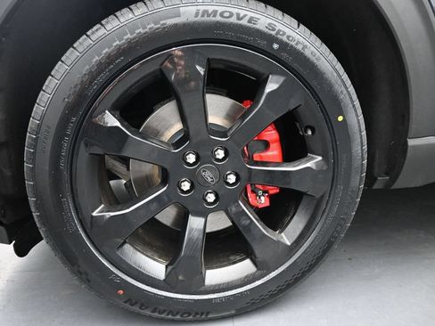 Used 2022 Ford Explorer ST w/ Equipment Group 401A AWD/4WD image 14