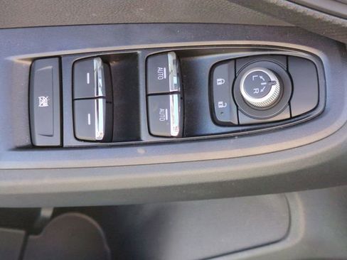 New 2025 Subaru Crosstrek 2.5i Limited image 13