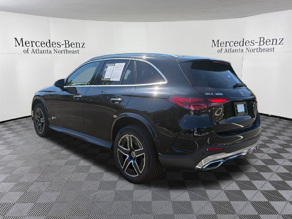 Used 2026 Mercedes-Benz GLC 300 image 5