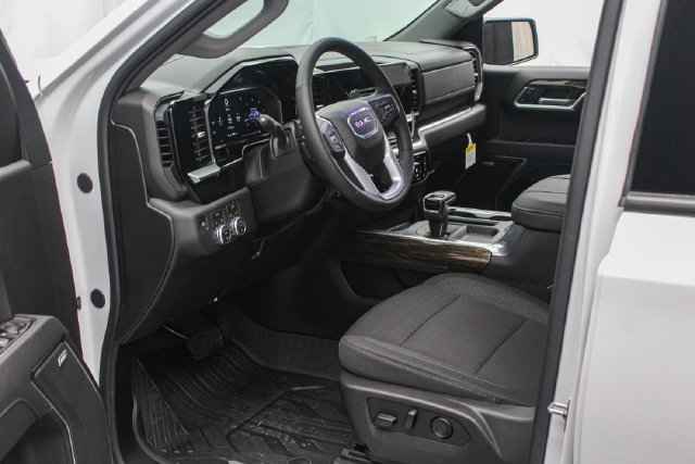 New 2026 GMC Sierra 1500 Elevation w/ Preferred Package AWD/4WD image 24