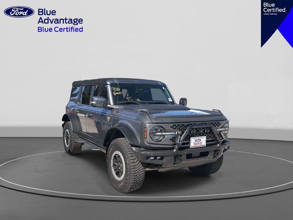 Used 2023 Ford Bronco Badlands AWD/4WD image 4