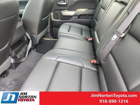 Used 2018 Chevrolet Silverado 1500 LT w/ Texas Edition AWD/4WD image 30