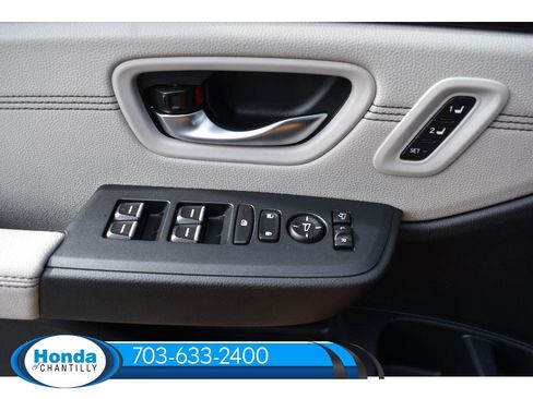 New 2026 Honda Pilot Touring image 24