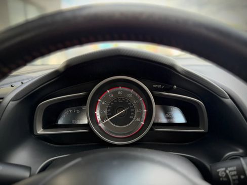 Used 2014 MAZDA MAZDA3 i Grand Touring FWD image 12