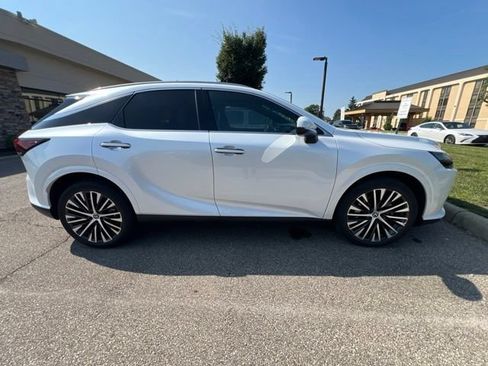 Used 2023 Lexus RX 350 Premium Plus w/ Accessory Package (Z1) AWD/4WD image 5