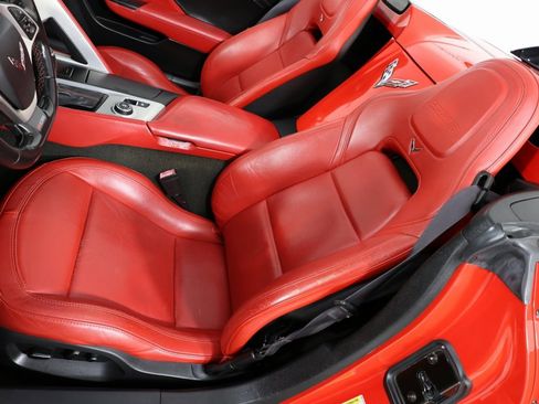 Used 2016 Chevrolet Corvette Z06 w/ 3LZ Preferred Equipment Group image 10