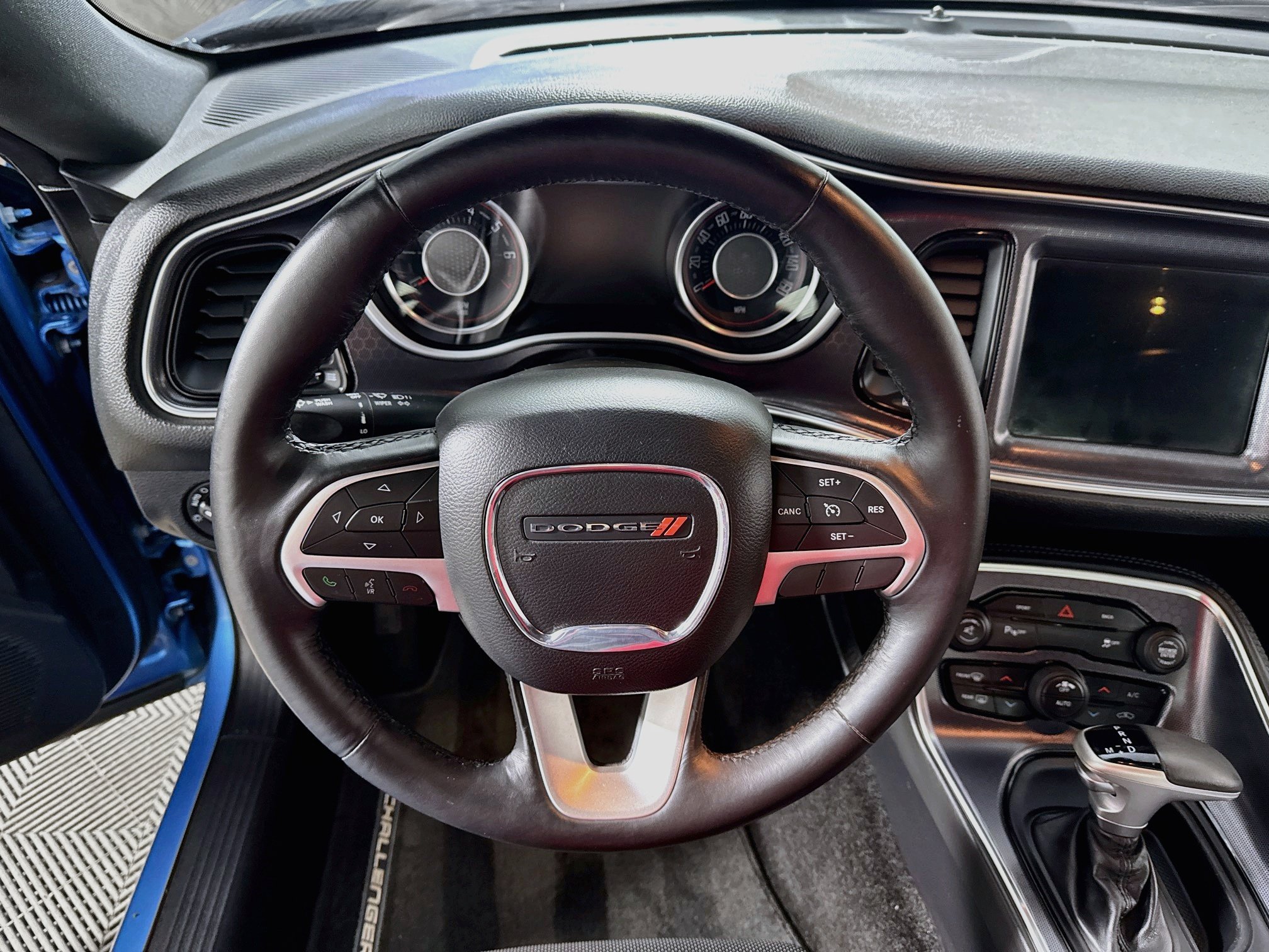 Used 2015 Dodge Challenger SXT Plus RWD image 16