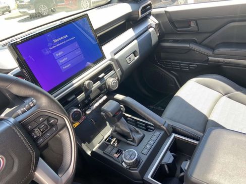 Used 2025 Toyota 4Runner TRD Sport Premium AWD/4WD image 31