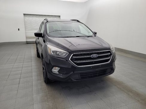 Used 2018 Ford Escape SE w/ SE Sport Appearance Package image 14