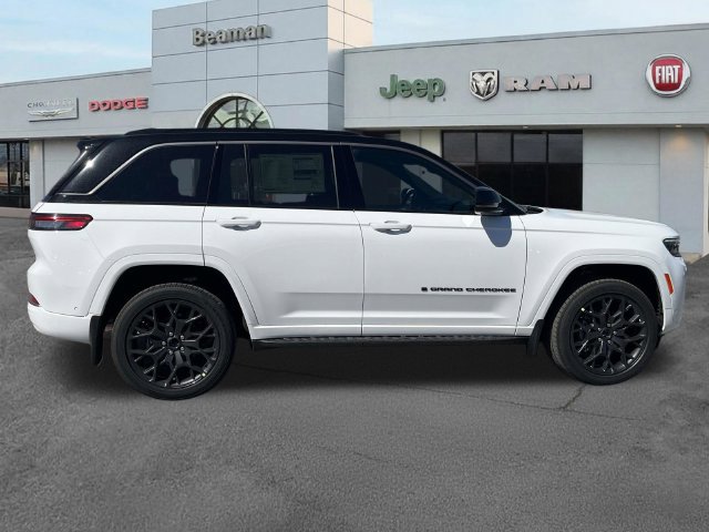 New 2027 Jeep Grand Cherokee Summit AWD/4WD image 8