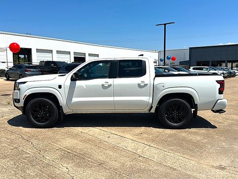 New 2026 Nissan Frontier SV w/ All-Weather Content Package RWD image 5