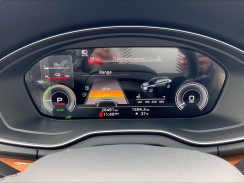 Certified 2023 Audi Q5 e Premium w/ Convenience Package image 26
