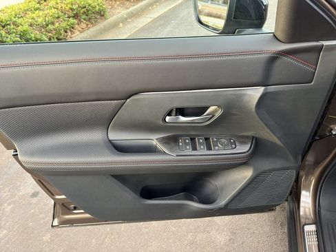 New 2026 Nissan Kicks SR w/ SR Premium Package image 17