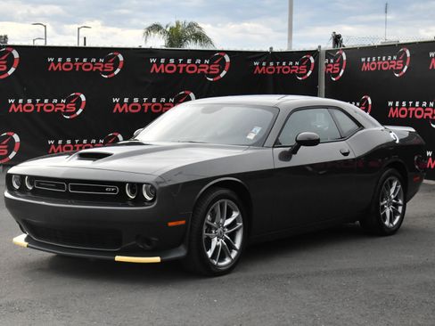 Used 2023 Dodge Challenger GT image 3