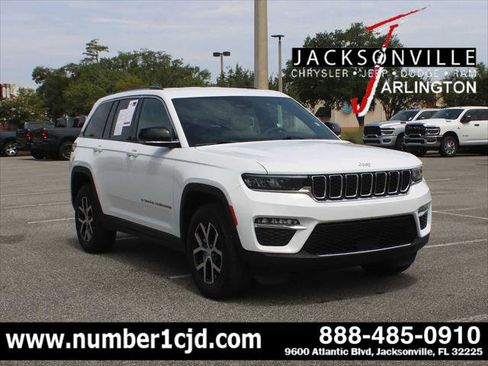 Certified 2023 Jeep Grand Cherokee Limited AWD/4WD image 1
