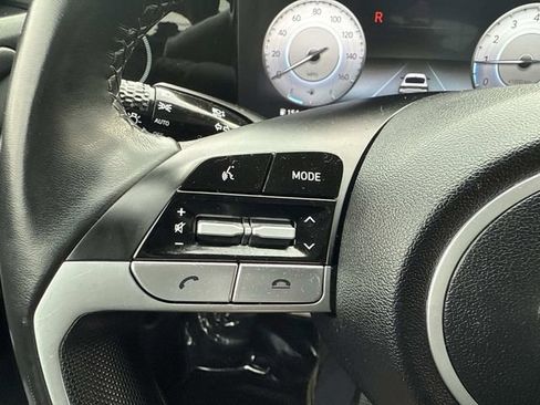 Used 2023 Hyundai Elantra SEL w/ Convenience Package image 28