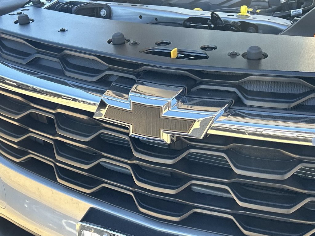 New 2026 Chevrolet Trax LS FWD image 35