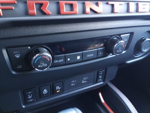 New 2026 Nissan Frontier PRO-4X image 17