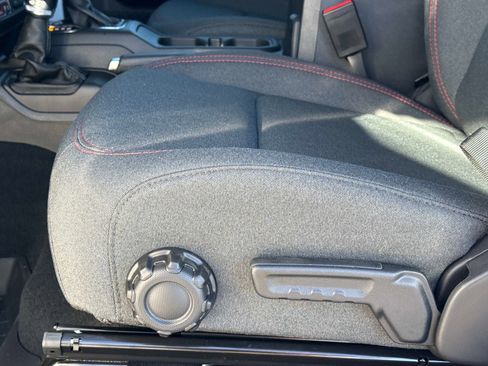 New 2026 Jeep Wrangler Unlimited Rubicon w/ Safety Group image 20