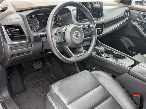 Used 2021 Nissan Rogue SL w/ Premium Package FWD image 9
