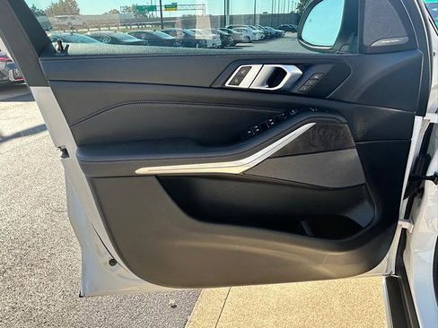 Certified 2024 BMW X5 xDrive40i w/ Premium Package image 20