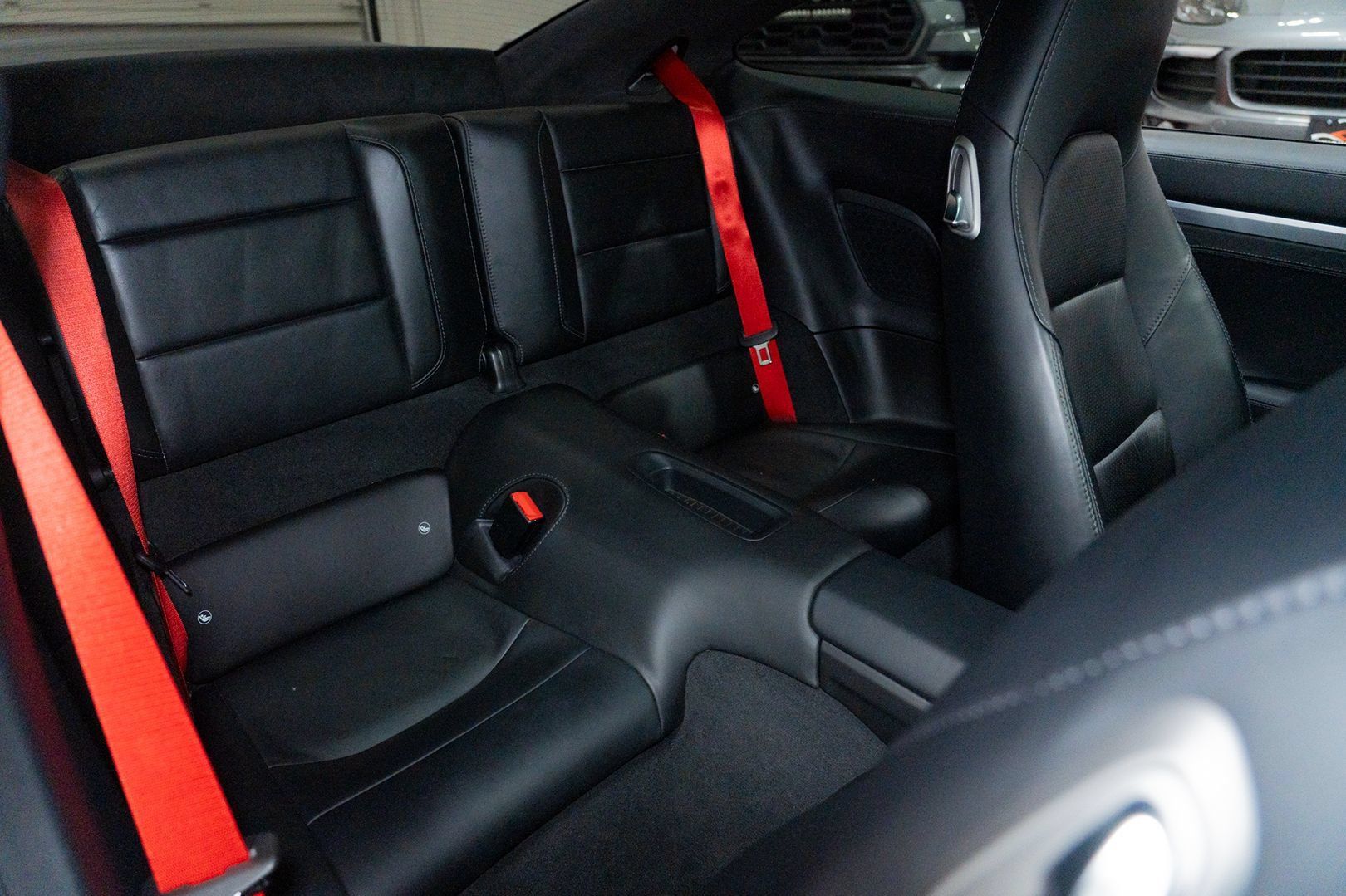 Used 2014 Porsche 911 Turbo AWD/4WD image 30