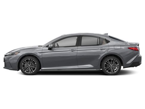 Used 2026 Toyota Camry XLE FWD image 21